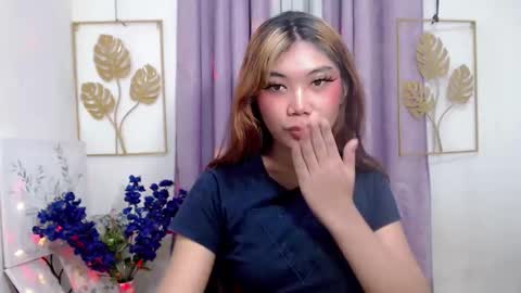 urpinay_sandra69 online show from January 12, 8:03 pm