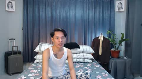 Mel online show from February 26, 12:27 am