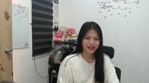 hi im kim online show from January 7, 1:28 am