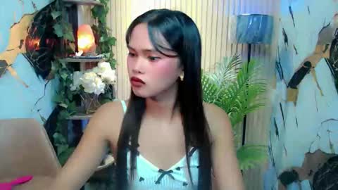 ursandra_xx online show from October 14, 11:44 am