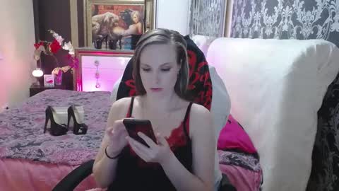 Snapshot of ursecrettreasure88 chatting on February 27, 10:59 am UrSecretTreasure88 online show from February 27, 10:59 am