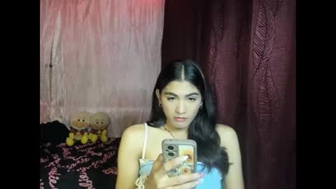 ursexyvalerie_xx online show from November 26, 7:04 pm