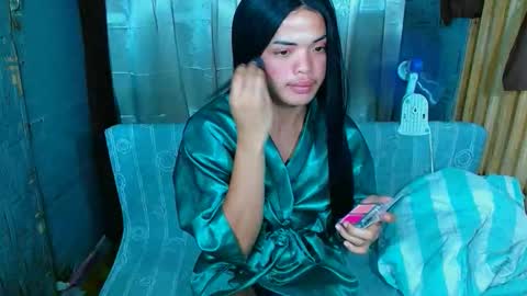 Snapshot of ursweetjena chatting on November 24, 8:25 am JEN online show from November 24, 8:25 am