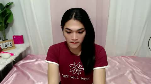 Sofia online show from December 5, 1:03 am