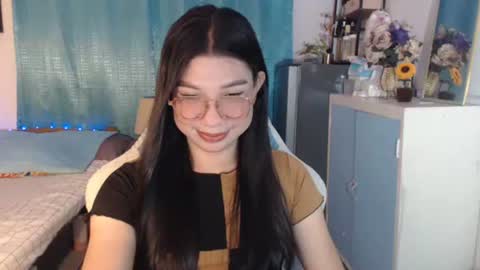 Ashley Kate Mateo Gray online show from March 15, 10:43 am