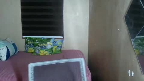 Bella Miles Olivia online show from May 26, 12:12 pm