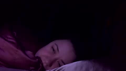 Snapshot of usefulhole chatting on November 1, 4:47 am usefulhole online show from November 1, 4:47 am