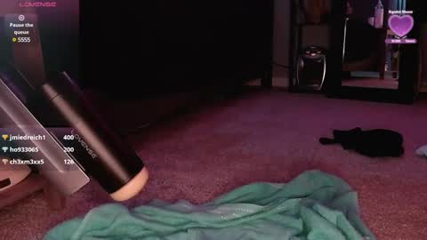 Snapshot of userofthings chatting on February 2, 8:02 am Bartholomew Washington online show from February 2, 8:02 am