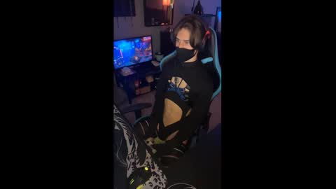 Snapshot of userofthings chatting on October 27, 10:03 pm Bartholomew Washington online show from October 27, 10:03 pm