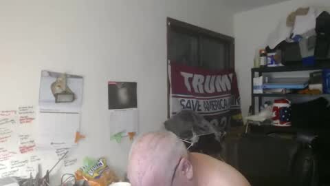 Snapshot of usgoober chatting on November 7, 11:21 am Eric online show from November 7, 11:21 am