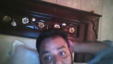 Snapshot of usman184 chatting on September 29, 9:14 am Mian184 online show from September 29, 9:14 am