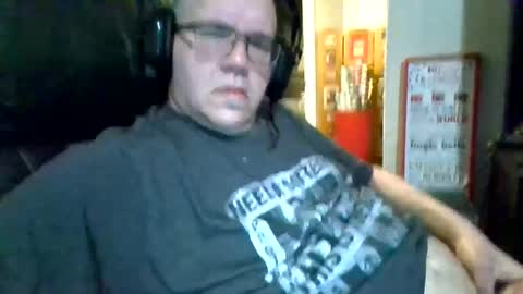 Snapshot of usstarr1 chatting on January 4, 1:21 am usstarr1 online show from January 4, 1:21 am