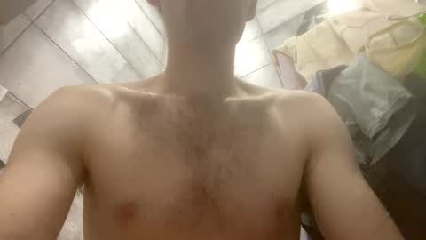 Snapshot of uverinc chatting on January 1, 6:05 am Uverinc online show from January 1, 6:05 am