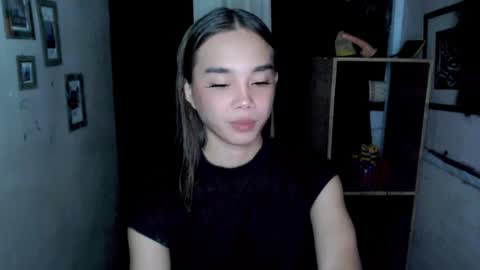 Snapshot of uxie_mew chatting on November 20, 8:14 am Ahn Chiyo online show from November 20, 8:14 am