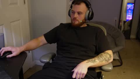 v_for_veng online show from September 27, 4:06 am