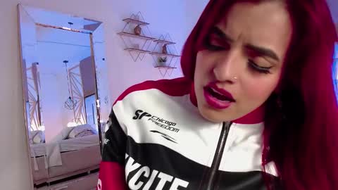 valeriee miller online show from November 1, 6:04 am