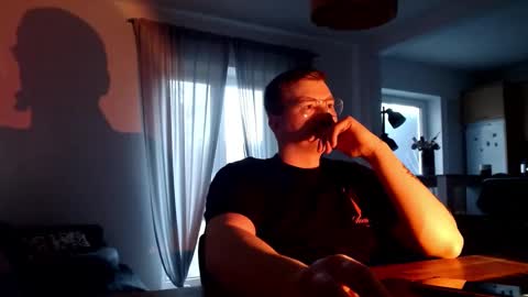 Snapshot of vacation__ chatting on March 5, 4:35 pm vacation__ online show from March 5, 4:35 pm