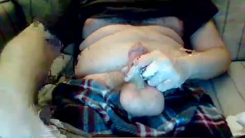 Snapshot of vafallschurch chatting on February 10, 5:36 am VA Falls Church online show from February 10, 5:36 am