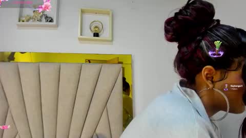 vahioleth  online show from March 19, 2:59 am