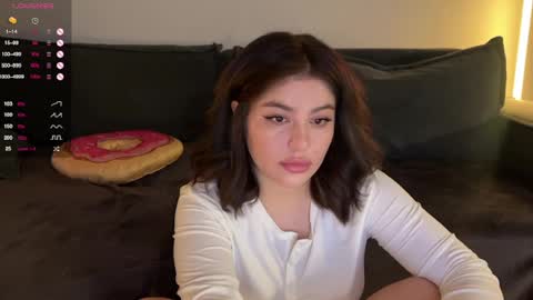 Snapshot of vaiee chatting on February 17, 8:58 pm Valery online show from February 17, 8:58 pm