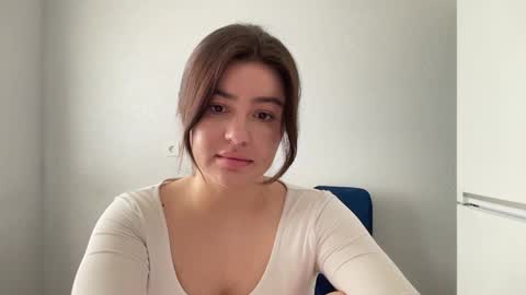 Snapshot of vaiee chatting on September 12, 5:07 am Valery online show from September 12, 5:07 am