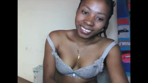 Snapshot of vailla02 chatting on September 30, 7:24 am vailla02 online show from September 30, 7:24 am