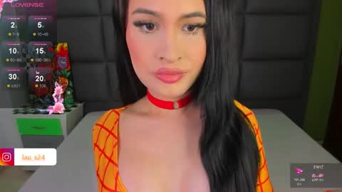 Snapshot of vain_sexualxx chatting on October 31, 9:49 pm luna online show from October 31, 9:49 pm