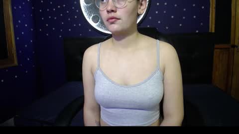 Vainilla online show from December 15, 2:27 am