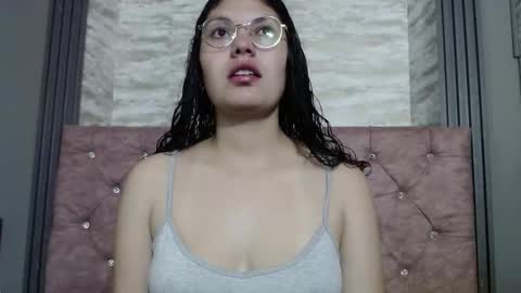 Vainilla online show from February 6, 2:05 am