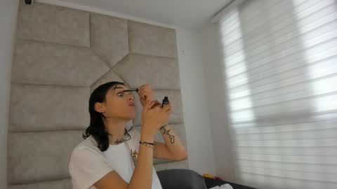 Snapshot of vaiolett_smith chatting on November 7, 3:45 pm V A I O L E T T S M I T H online show from November 7, 3:45 pm