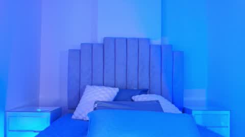 Snapshot of vale_castro1 chatting on November 28, 7:27 pm Valentina online show from November 28, 7:27 pm