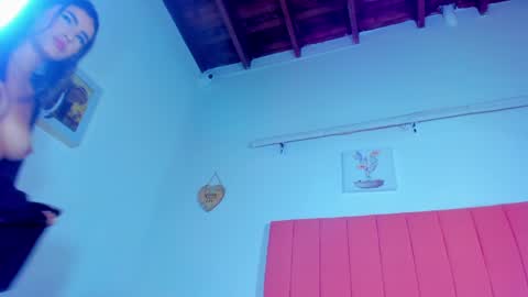 Snapshot of valen_rose0 chatting on December 28, 3:15 pm VALENTINA 3 online show from December 28, 3:15 pm