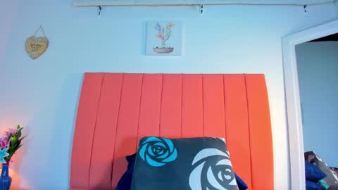 Snapshot of valen_rose0 chatting on September 9, 12:05 pm VALENTINA 3 online show from September 9, 12:05 pm