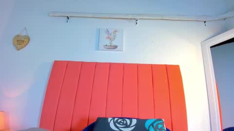 Snapshot of valen_rose0 chatting on September 14, 12:04 pm VALENTINA 3 online show from September 14, 12:04 pm