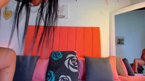 Snapshot of valen_rose0 chatting on October 27, 12:09 pm VALENTINA 3 online show from October 27, 12:09 pm