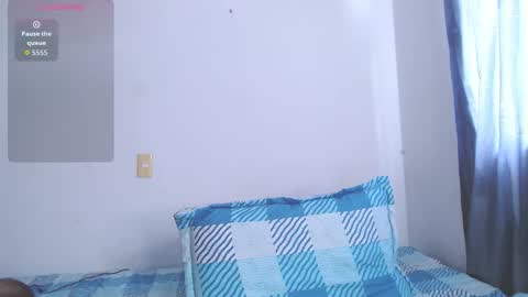 Snapshot of valen_thompson chatting on November 23, 6:08 pm IG-valen mendoza99 twitter valenthompson99 online show from November 23, 6:08 pm