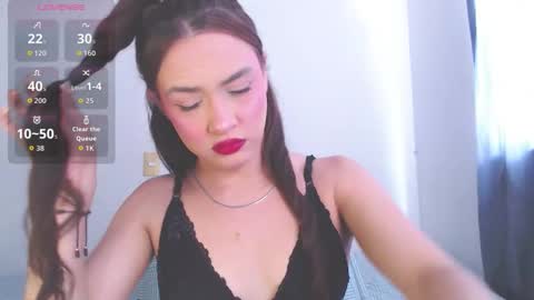 Snapshot of valen_thompson chatting on December 2, 7:20 pm IG-valen mendoza99 twitter valenthompson99 online show from December 2, 7:20 pm