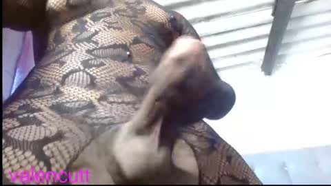 valencutt online show from November 21, 6:39 pm