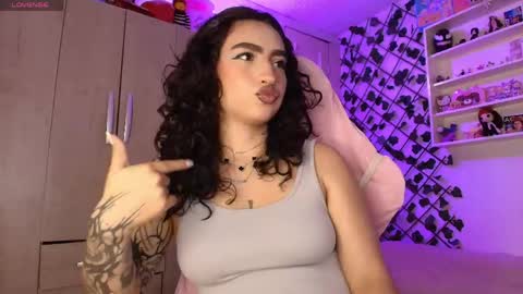 valentina online show from June 3, 3:09 am