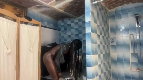   Valentin  independent Cam Boy     online show from March 26, 8:53 am