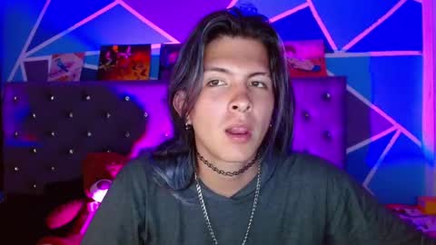 valentin online show from January 8, 7:27 pm