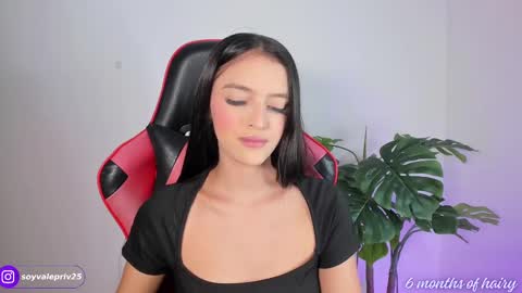 Snapshot of valentina69t chatting on March 12, 10:50 pm Valentina Torres online show from March 12, 10:50 pm