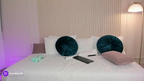 Valentina Torres online show from April 8, 11:05 pm