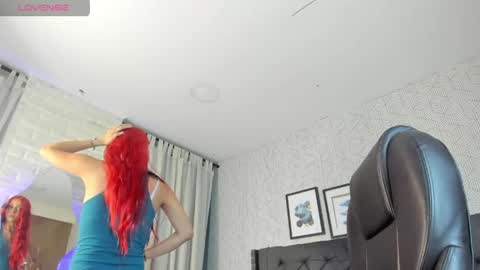 Valen online show from April 14, 11:38 am