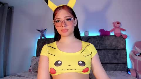 Snapshot of valentina_alba chatting on January 25, 6:01 am Valentina online show from January 25, 6:01 am