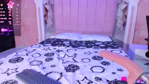 Snapshot of valentina_cortes72 chatting on March 7, 2:45 pm Valentina online show from March 7, 2:45 pm