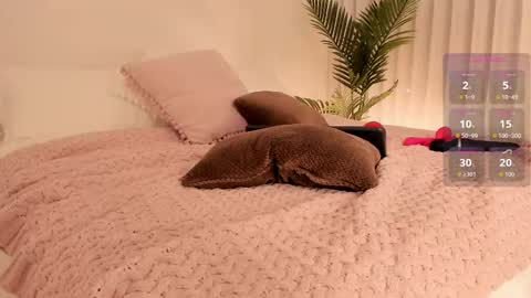 Snapshot of valentina_m17 chatting on November 26, 12:22 am VALENTINA online show from November 26, 12:22 am