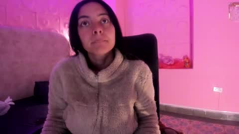 Valen  online show from March 5, 12:23 pm