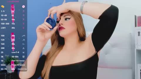 Snapshot of valentina_princess_ chatting on November 30, 5:55 am valentina_princess_ online show from November 30, 5:55 am