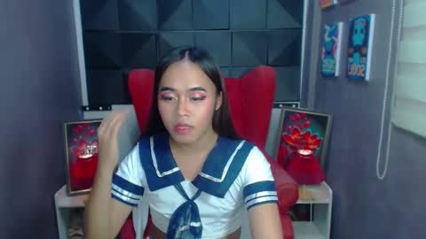 Snapshot of valentinalustontop chatting on March 7, 12:58 am JM DONT FORGET TO FOLLOW ME online show from March 7, 12:58 am